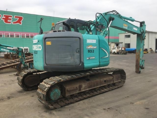 ขายรถขุดนำเข้าจากประเทศญี่ปุ่น kobelco sk135yy05 สนใจติดต่อสอบถาม 0923309229 อีด