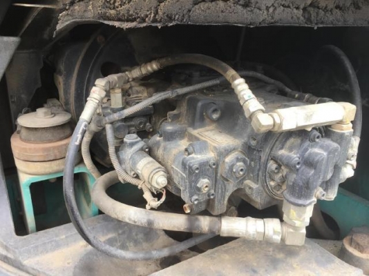 ขายรถขุดนำเข้าจากประเทศญี่ปุ่น kobelco sk135yy05 สนใจติดต่อสอบถาม 0923309229 อีด