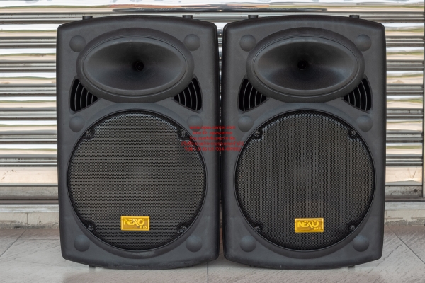 ตู้ลำโพง ดอก 15 นิ้ว NEXO R15 850 วัตต์ ขนาดตู้ 43 x 66 x 35 cm พร้อมใช้งาน