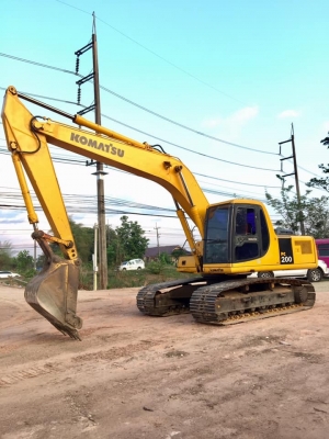KOMATSU PC200-6 รถสวยมาก พร้อมใช้งาน