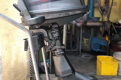 ขาย เครื่องเรือ SUZUKI 5แรง หาง 17นิ้ว ราคา 16,500