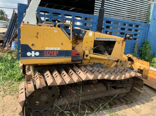 รถแทรกเตอร์ โคมัสสึรุ่น6  นำเข้า