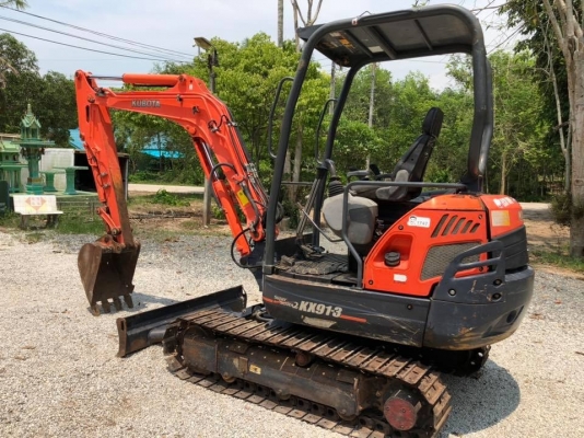 รถขุด kubota kx91-3s2 ใช้งานน้อยสีเดิมๆสวยมากโทร 086-161602189