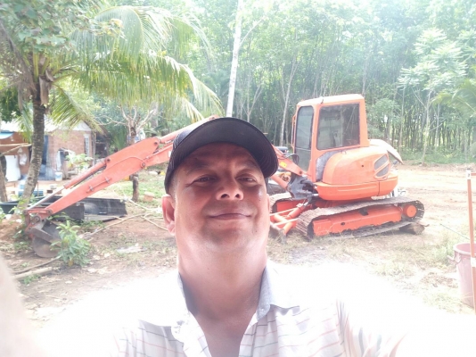 มี VDO ให้ชม.KUBOTA KX1613 ไมล์ 5027 ชม.ราคา 450000 มี VDO ให้ชม.KUBOTA KX1613 ไมล์ 5027 ชม.ราคา 450000