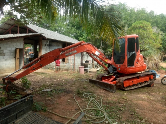 มี VDO ให้ชม.KUBOTA KX1613 ไมล์ 5027 ชม.ราคา 450000