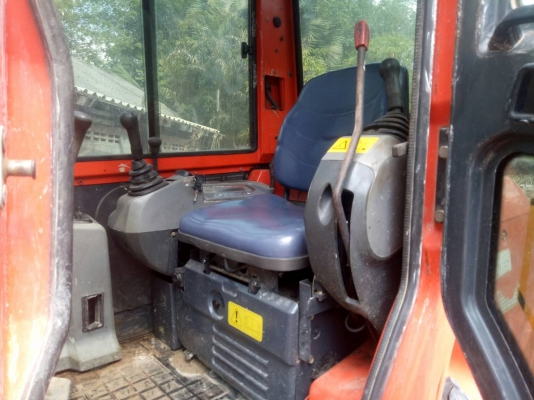 มี VDO ให้ชม.KUBOTA KX1613 ไมล์ 5027 ชม.ราคา 450000