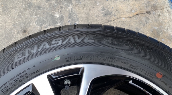 ล้อแม็กป้ายแดง Toyota CHR ขอบ 17 รุ่นใหม่ล่าสุด พร้อมยางป้ายแดง 215-60-17 Dunlop ปี 19