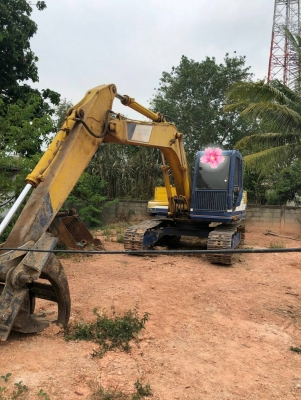 ขายรถแบคโฮ KOBELCO SK120-/// ราคา 550000
