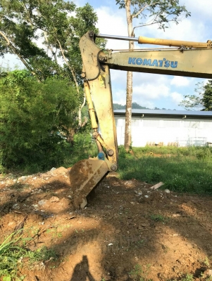 มี VDO ให้ชม.KOMATSU PC200-7 ราคา 1150000 มี VDO ให้ชม.KOMATSU PC200-7 ราคา 1150000