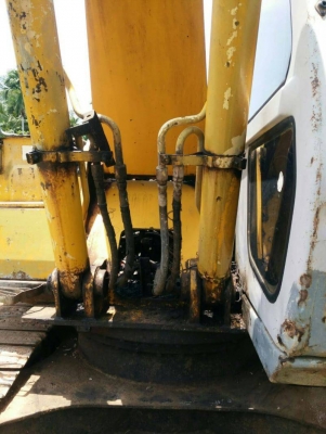ขายแบคโฮSUMITOMO SH200-A1ไม่มีเอกสารไฟตัด ราคา 400,000