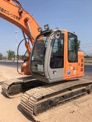 ขายรถขุด HITACHI ZX135US นำเข้าเองจากญี่ปุ่น สภาพสวยพร้อมใช้