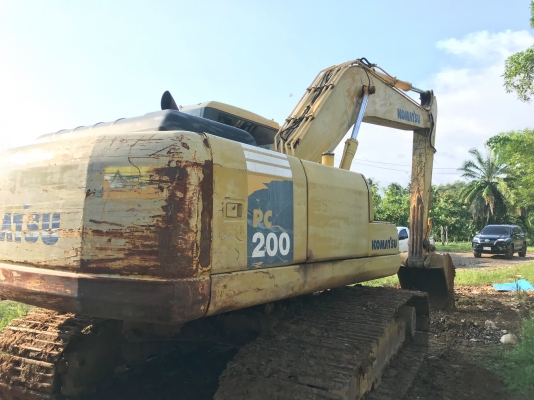 ขายด่วน!! Komatsu PC200-7 ค่ะ ขายด่วน!! Komatsu PC200-7 ค่ะ