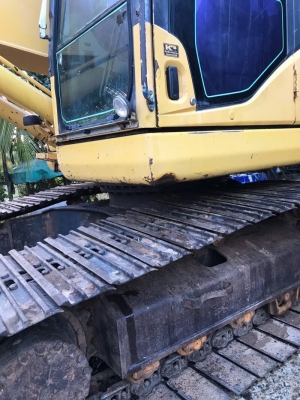 ขายด่วน!! Komatsu PC200-7 ค่ะ ขายด่วน!! Komatsu PC200-7 ค่ะ