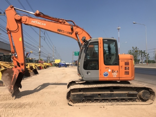 ขายรถขุด HITACHI ZX135US นำเข้าเองจากญี่ปุ่น สภาพสวยพร้อมใช้