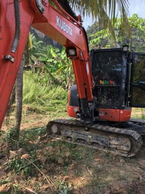 ขายดาวน์แบคโฮKUBOTA KX1613ไมล์700ชม.ขายดาวน์380,000