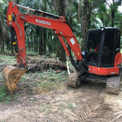ขายดาวน์แบคโฮKUBOTA K1613ไมล์700ชม.ขายดาวน์380,000