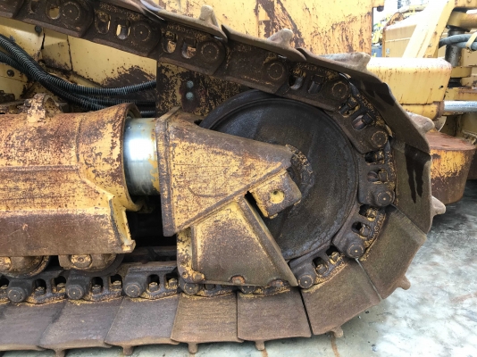 CAT D5M-XL รถสวยมาก นำเข้าตรจากญี่ปุ่น ราคาไม่แพงครับ CAT D5M-XL รถสวยมาก นำเข้าตรจากญี่ปุ่น ราคาไม่แพงครับ