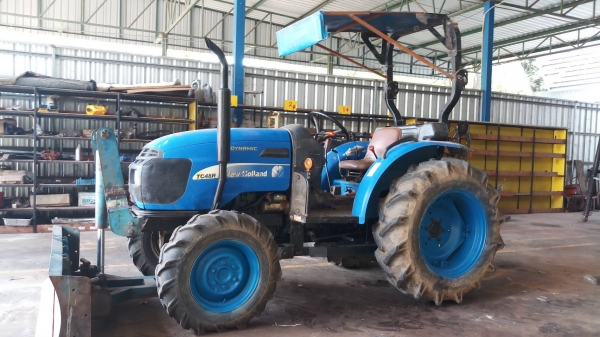 ขายด่วน นิวฮอลแลนด์ 48 แรง พร้อมใบดัน เล่มครบ  275,000