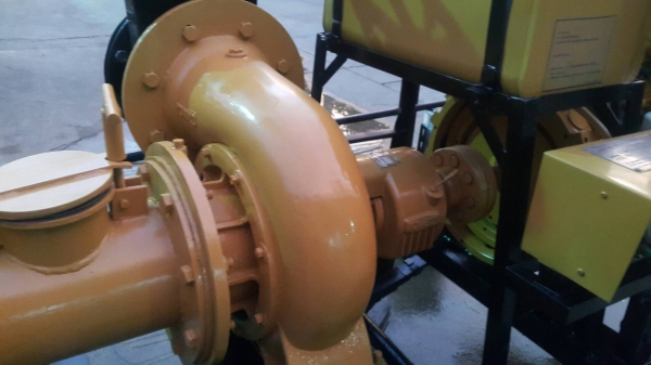 ครื่องสูบนํ้าประกอบใหม่พร้อมใช้งาน