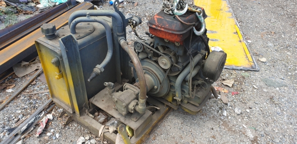 ขายเครื่องปั่นไฮโดรลิค14แรงชนปั๊มดีเซล