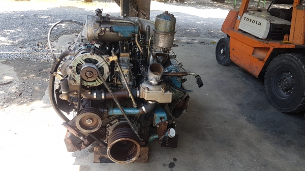 ขายเครื่องยนต์นิสสัน8สูบ Re8พร้อมเกียร์ ขายเครื่องยนต์นิสสัน8สูบ Re8พร้อมเกียร์