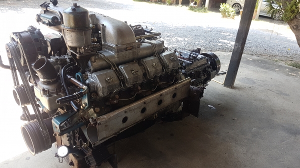 ขายเครื่องยนต์นิสสัน8สูบ Re8พร้อมเกียร์ ขายเครื่องยนต์นิสสัน8สูบ Re8พร้อมเกียร์