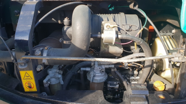 ขาย รถขุด KOBELCO รุ่น SK40SR มือสองญี่ปุ่น แทรกยางใหม่  สลัก บูทเอวแน่น 100\% สวยพร้อมใช้งาน มือถือ 0818753444