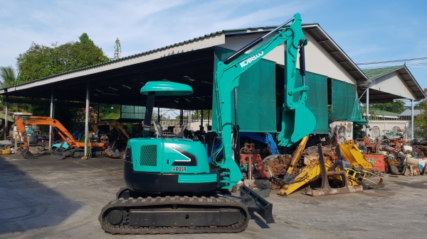 ขาย รถขุด KOBELCO รุ่น SK40SR มือสองญี่ปุ่น แทรกยางใหม่  สลัก บูทเอวแน่น 100\% สวยพร้อมใช้งาน มือถือ 0818753444