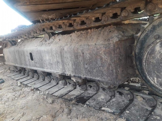 โคมัสสุ 100/3  เครื่องเดิม ปั้มเดิม ทำงานไวไม่โหลด บูมอร์ามสวย แอร์เย็นจ้อยๆขาย250000฿. สอบถามเพิ่มเติม0837335338ครับ