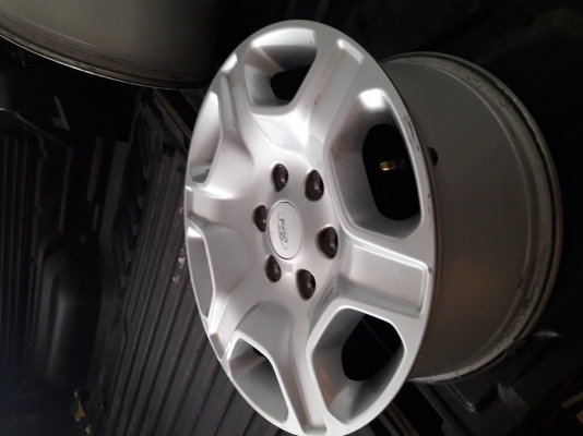 ล้อแม็กขอบ17ford ranger ล้อแม็กขอบ17ford ranger