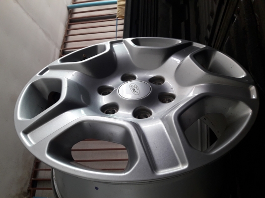 ล้อแม็กขอบ17ford ranger ล้อแม็กขอบ17ford ranger