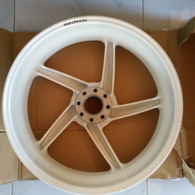 ขายล้อมาชินี่ ขายล้อมาชินี่