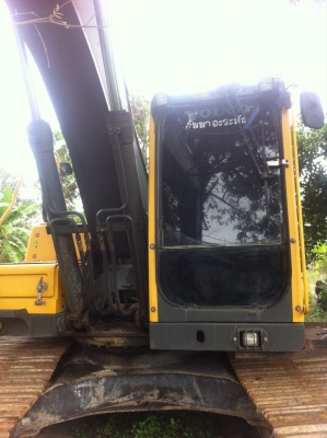 ขาย VOLVO EC 210  รถตามภาพ สภาพพร้อมใช้งานหนัก  ราคา 1,500,000 บาท