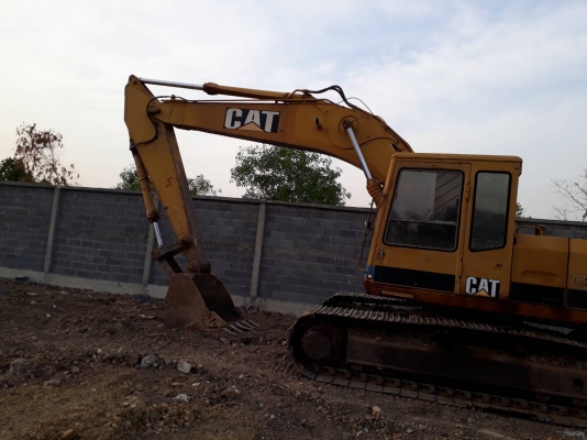 ขาย CAT E200B  รถสวย สภาพพร้อมใช้งาน  ราคา  400,000 บาท