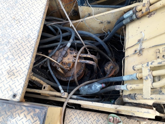 ขาย CAT E200B รถสวย สภาพพร้อมใช้งาน ราคา 400,000 บาท ขาย CAT E200B รถสวย สภาพพร้อมใช้งาน ราคา 400,000 บาท