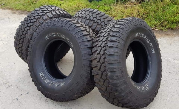ขายยาง Mud 315/75/16 มือสองสวยๆ ขายยาง Mud 315/75/16 มือสองสวยๆ