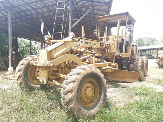 ขายด่วนรถเกรด140G รถสวย พร้อมใช้งาน เอกสาร เล่มทะเบืยน สนใจโทร 098-635-9769