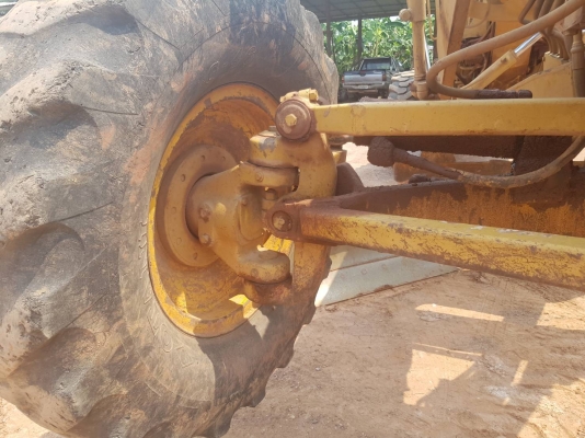 ขายด่วนรถเกรด140G รถสวย พร้อมใช้งาน เอกสาร เล่มทะเบืยน สนใจโทร 098-635-9769