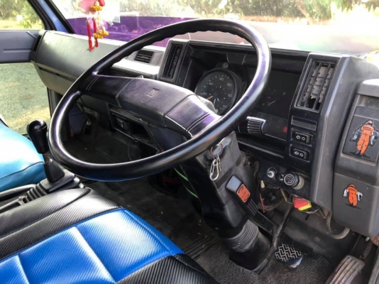 ขายครับ/รถบรรทุก 6ล้อ ISUZU NPR58P 110 แรง ปี 43 ยาว 5 เมตร พร้อมหลังคาโดยสาร ใช้งานได้เลย ⚡️⚡️⚡️ราค