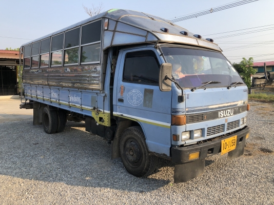 ขายครับ/รถบรรทุก 6ล้อ ISUZU NPR58P 110 แรง ปี 43 ยาว 5 เมตร พร้อมหลังคาโดยสาร ใช้งานได้เลย ⚡️⚡️⚡️ราค
