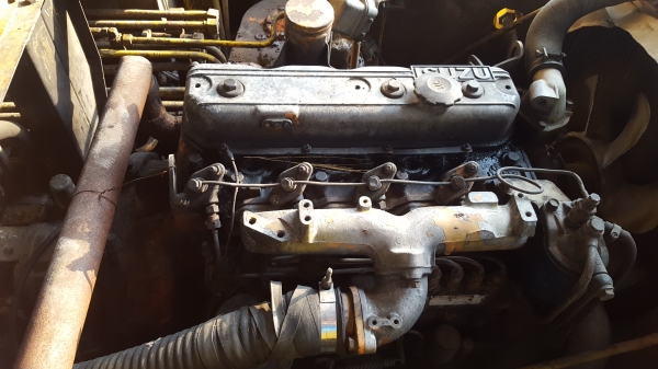 ฝากขายครับ รถขุดแมคโค kobelco รุ่น1เครื่องเดิม แน่นๆปั้มเดิมแรงๆเอวดี ช่วงล่างแน่น ใบแทรคเต็ม พร้อมลุยงาน ราคาประหยัดขายที่185000฿.ครับทดลองและสอบถามเพิ่มเติมได้ที่0837335338-0636359242