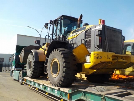 ขายรถตักล้อยาง HITACHI ZW220-5B ปี 2015 นำเข้าเองจากญี่ปุ่น สภาพสวยพร้อมใช้ ถึงเร็วๆนี้ครับ