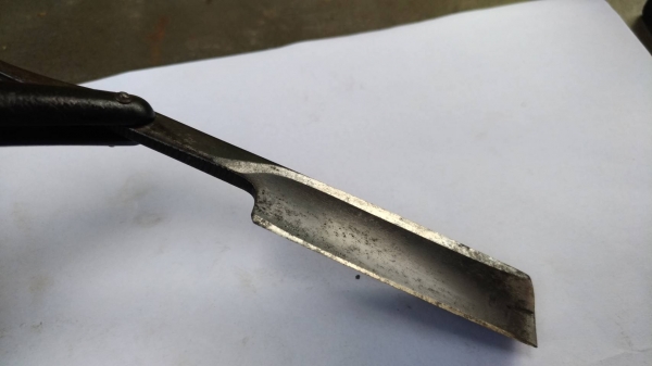 มีดโกนโบราณ(สะบัดหนัง)