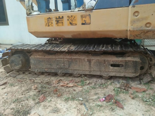 KOMATSU PC 20-6 KOMATSU PC 20-6