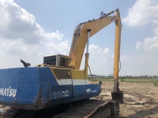 Pc200-5..บูมยาว,สั้น รถใช้งานอยู่ มีเอกสาร Pc200-5..บูมยาว,สั้น รถใช้งานอยู่ มีเอกสาร