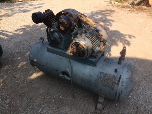 ขายปั้มลม มอเตอร์ 5 แรง 3 สาย เก่านอก สนใจติดต่อ 086-324-1992 086-775-7900 ขายปั้มลม มอเตอร์ 5 แรง 3 สาย เก่านอก สนใจติดต่อ 086-324-1992 086-775-7900