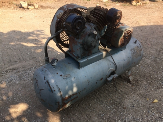 ขายปั้มลม มอเตอร์ 5 แรง 3 สาย เก่านอก สนใจติดต่อ 086-324-1992 086-775-7900 ขายปั้มลม มอเตอร์ 5 แรง 3 สาย เก่านอก สนใจติดต่อ 086-324-1992 086-775-7900