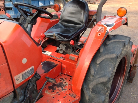 ขายL3408DT 4WDอุปกรณ์2ชิ้น/มีโรตารี่กับผาน6 ราคา145000บ.เน้นโทร0819711186 0994437783