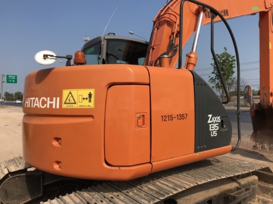 ขายรถขุด HITACHI ZX135US นำเข้าเองจากญี่ปุ่น สภาพสวยพร้อมใช้ มีVDOการทำงานครับ