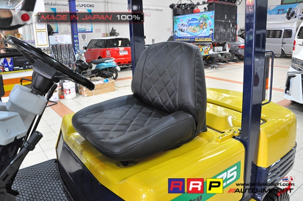 ขายรถโฟล์คลิฟท์มือสอง KOMATSU รุ่น FD25HW-11-470418 นำเข้าจากประเทศญี่ปุ่น 100\% ไม่เคยใช้งานในไทย ขายรถโฟล์คลิฟท์มือสอง KOMATSU รุ่น FD25HW-11-470418 นำเข้าจากประเทศญี่ปุ่น 100\% ไม่เคยใช้งานในไทย